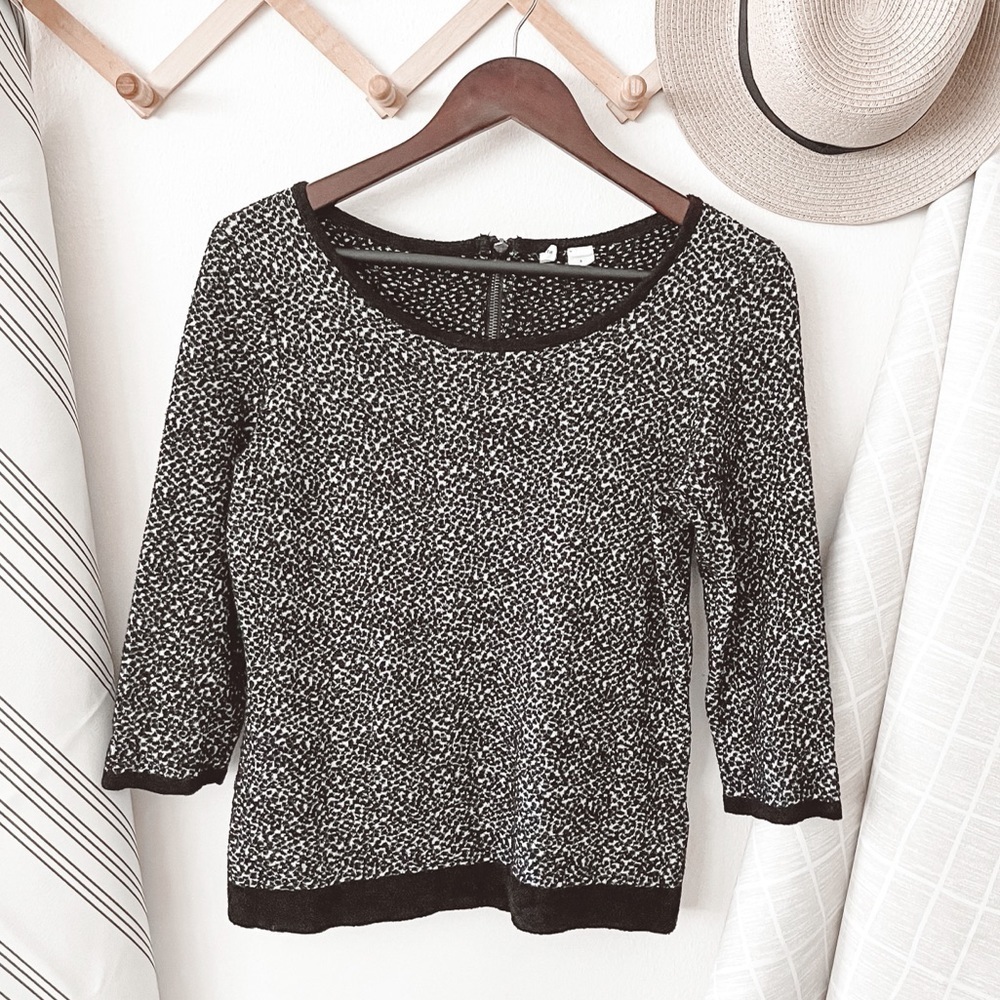 Anthropologie Moth Black & White 3/4 Sleeve Sweater